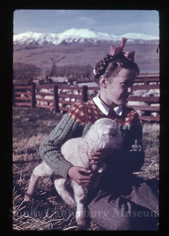 AC 10 Sheep-farmers' daughter [Kiwi Colour Slides]