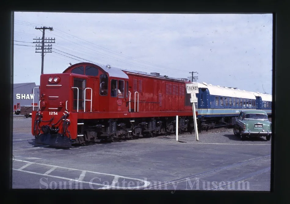 The inaugural Southerner train at Timaru, December 1970