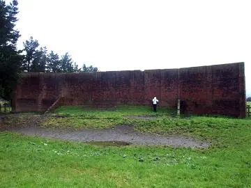 Brick wall, Featherston Military Camp : digital image
