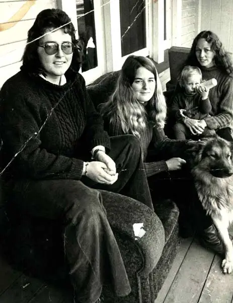 Christchurch women's refuge founders, 1973