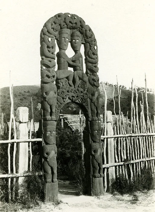 Hinemoa and Tutānekai