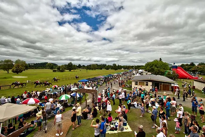 Boxing Day races at Pirongia