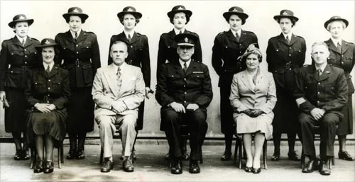 First uniformed policewomen, 1952