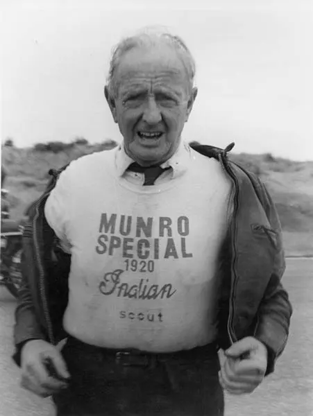 Burt Munro promotes his 'Special'
