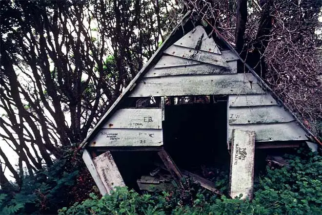 Castaway depot, Auckland Islands