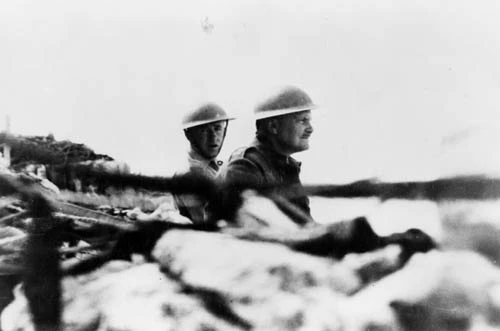Bernard Cyril Freyberg (right) and his aide-de-camp, Jack Griffiths, during the battle for Crete, May 1941