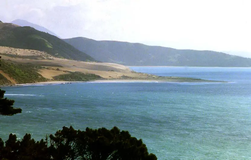 Hokianga Harbour entrance