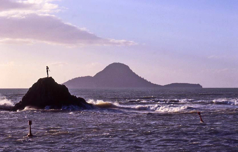 Statue of Wairaka, Whakatāne