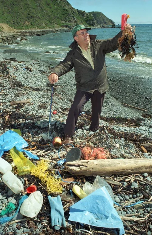 Jetsam, Makara Beach