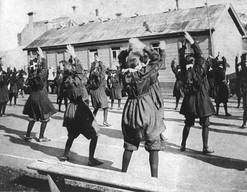 Otago Girls’ High School gym class