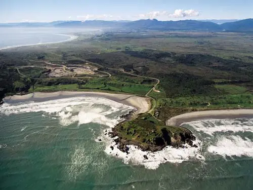 Black sand beaches near Westport