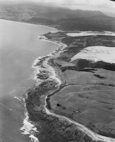 Tauroa Point near Ahipara