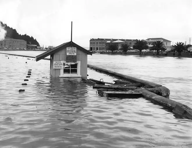 Gisborne Harbour flooded