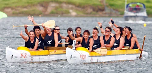 Waka ama race