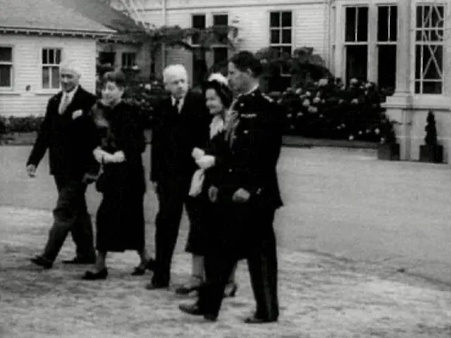 Sir Peter Buck's investiture