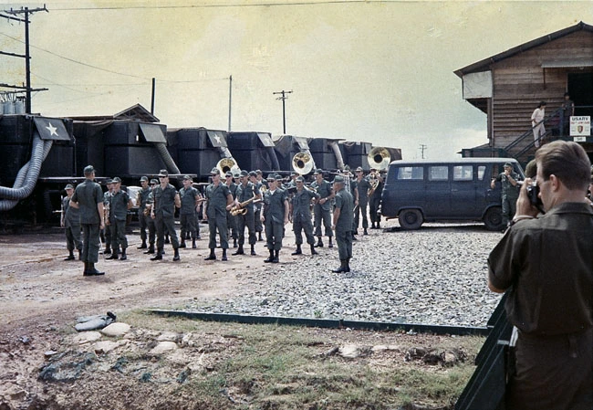 The USARV Band - 1RNZIR Band Tour