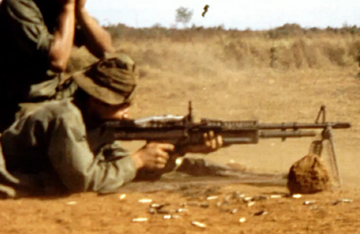 Weapons training in Vietnam - Film