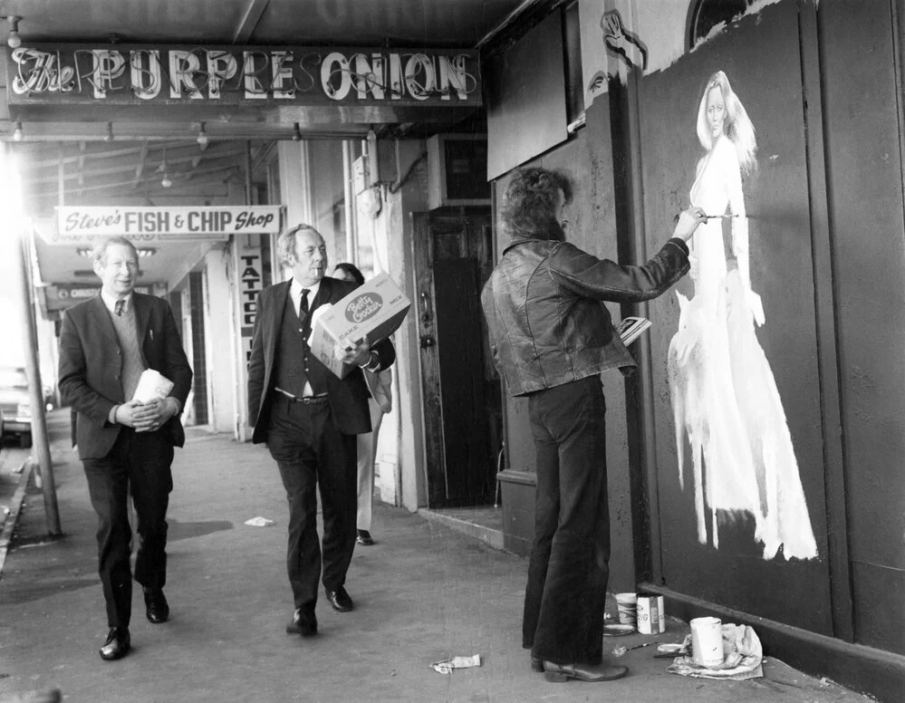 The Purple Onion, Vivian Street