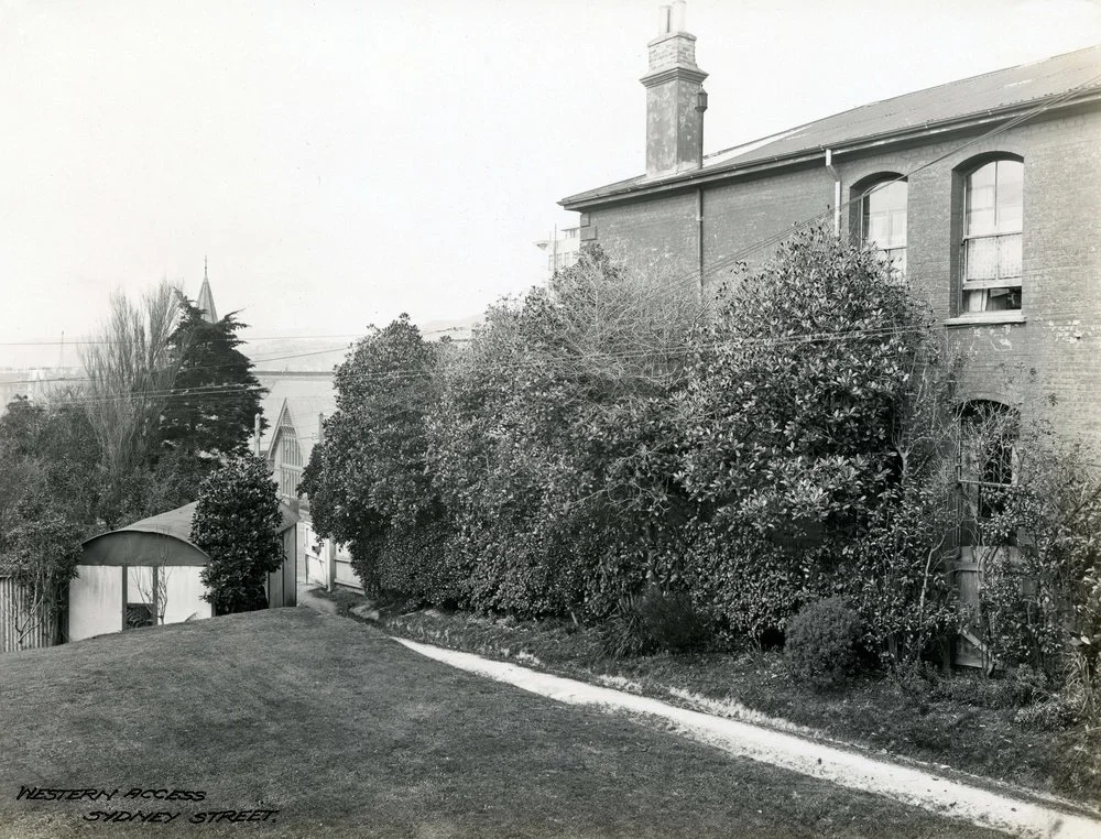Bowen Street