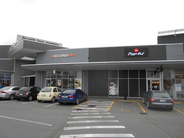 Kebab Inn and Pizza Hut at Bush Inn